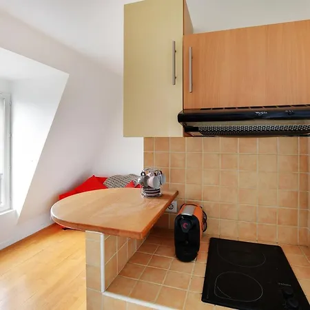 Lejlighed Champs De Mars - Laos