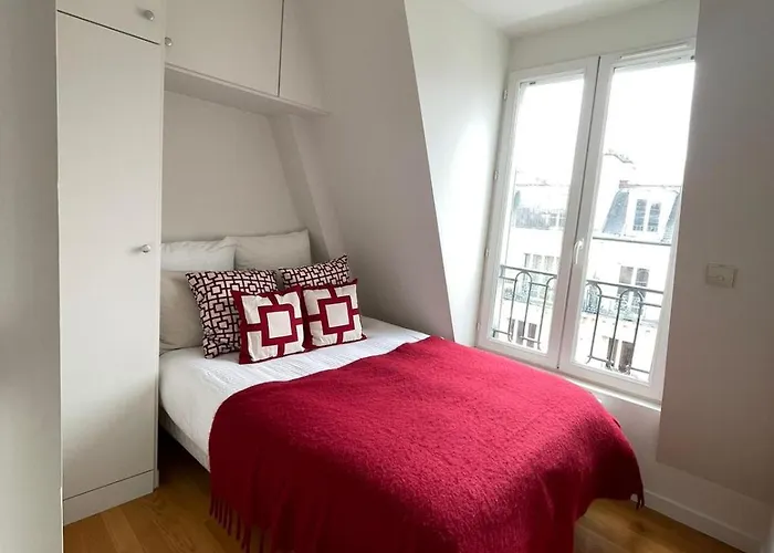 Appartement Champs De Mars - Laos Paris